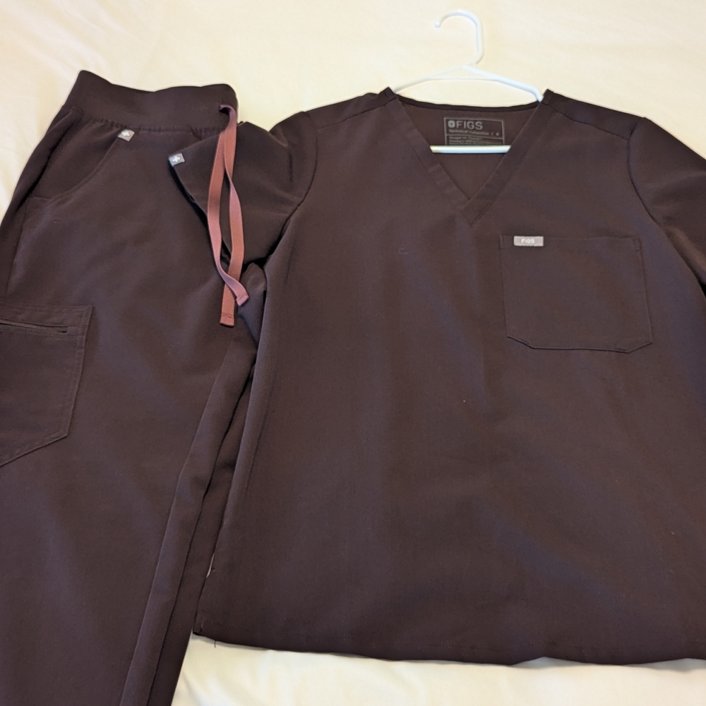 🤎🤎Figs "Espresso" Scrub Set🤎🤎